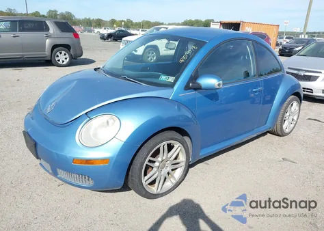 2010 Volkswagen New Beetle 2.5L from USA, damaged, VIN 3VWPG3AGXAM002499